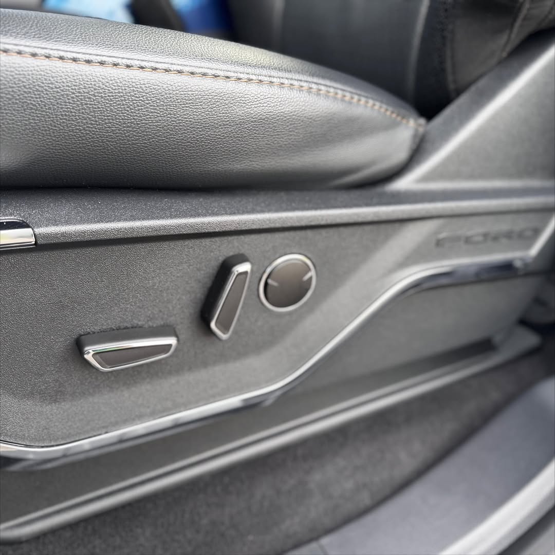 FORD F-150 LARIAT 5.0 V8 4x4 AUTOMÁTICA 2024 2024