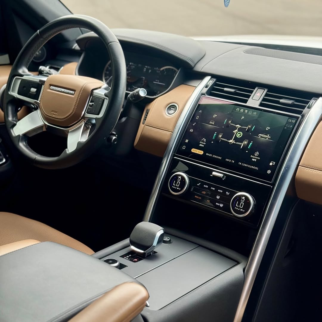 LAND ROVER DISCOVERY D300 HSE 4x4 DIESEL/ELÉTRICO AUTOMÁTICA 2022 2023