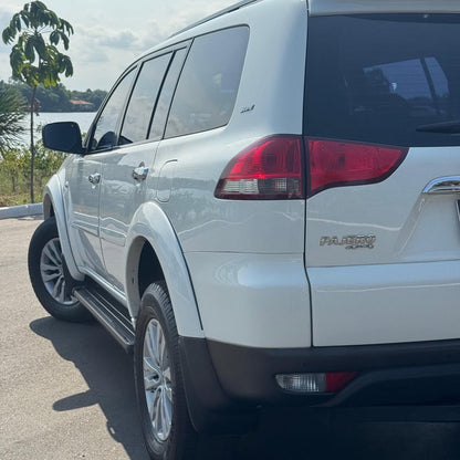 MITSUBISHI PAJERO DAKAR 4x4 DIESEL AUTOMÁTICA 2015 2016