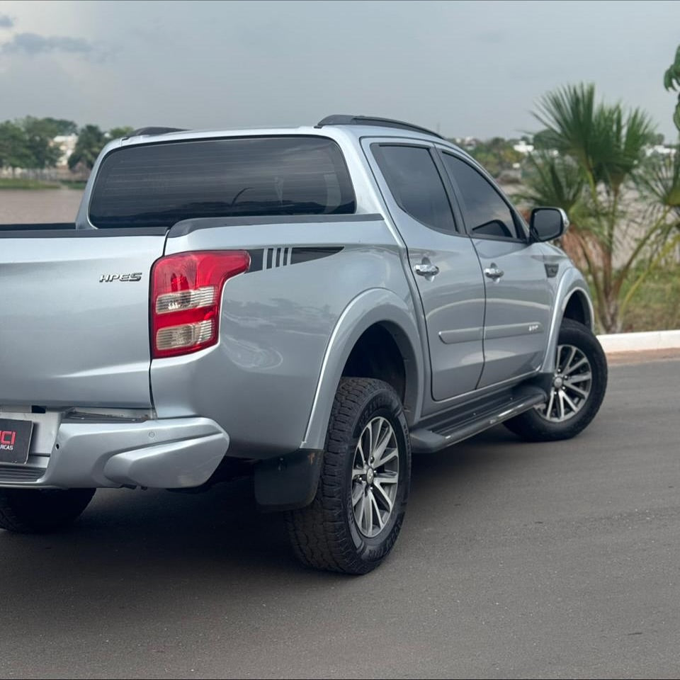 MMC L200 TRITON SPORT HPE-S 2.4 4x4 DIESEL AUTOMÁTICA 2020 2020