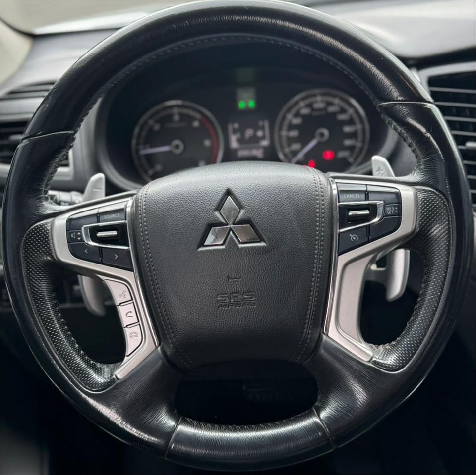 MMC L200 TRITON SPORT HPE-S 2.4 4x4 DIESEL AUTOMÁTICA 2020 2020