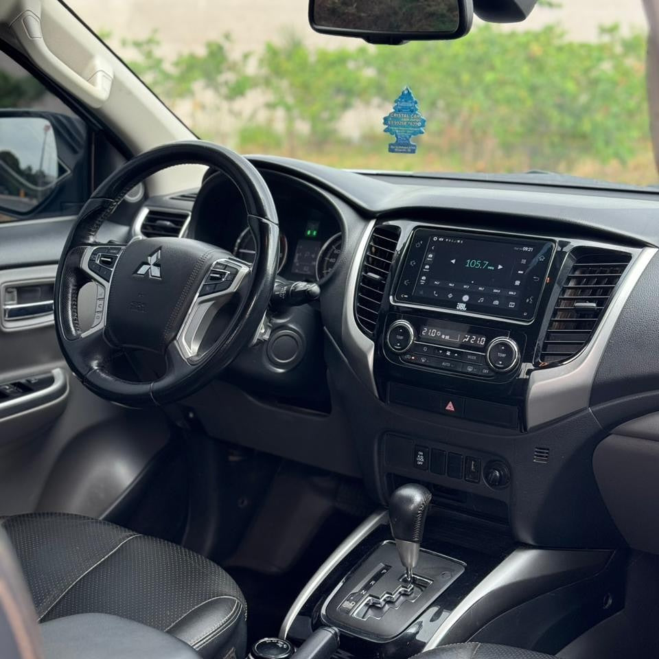 MMC L200 TRITON SPORT HPE-S 2.4 4x4 DIESEL AUTOMÁTICA 2020 2020
