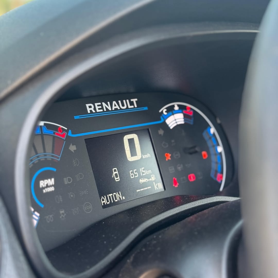 RENAULT KWID OUTSIDER 1.0 FLEX MANUAL 2024 2025