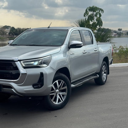TOYOTA HILUX SRX 2.8 4x4 DIESEL AUTOMÁTICA 2017 2017
