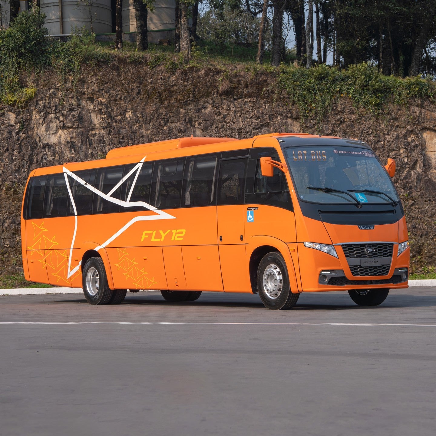 ÔNIBUS VOLARE FLY 12 FRETAMENTO 47 LUGARES 2025 2025